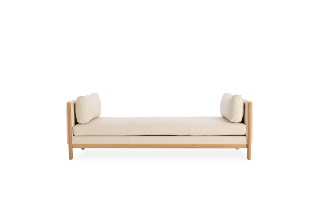 Emmy Chaise